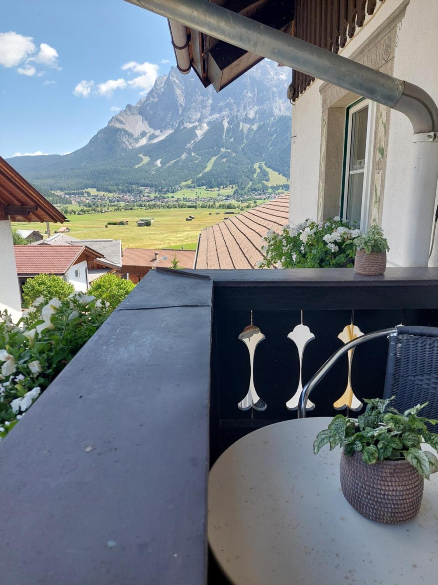 Apartmán Haus Montana Lermoos Exteriér fotografie